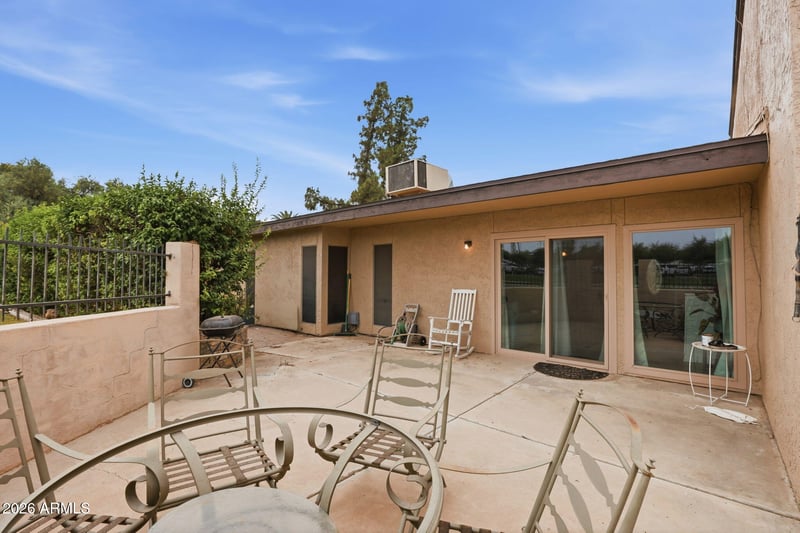 4503 Continental Dr, Glendale, AZ 85308