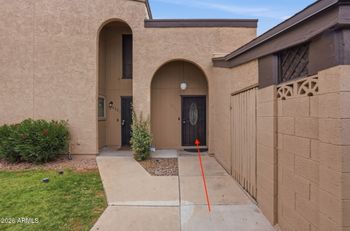 4503 W Continental Dr, Glendale, AZ 85308