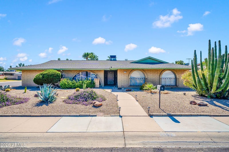 4503 Laurie Ln, Glendale, AZ 85302