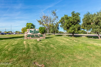 4504 Continental Dr, Glendale, AZ 85308