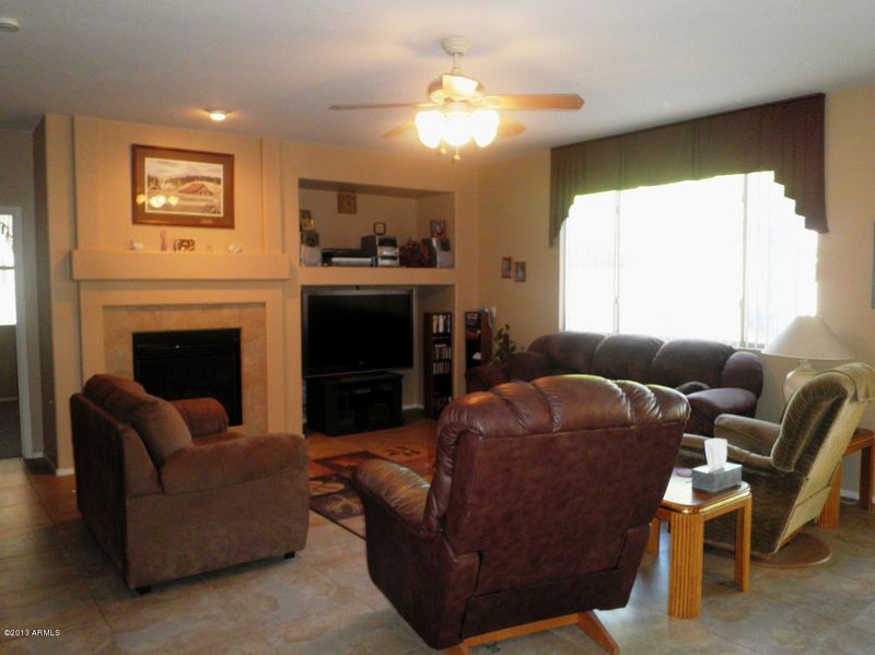 4504 E Des Moines St, Mesa, AZ 85205
