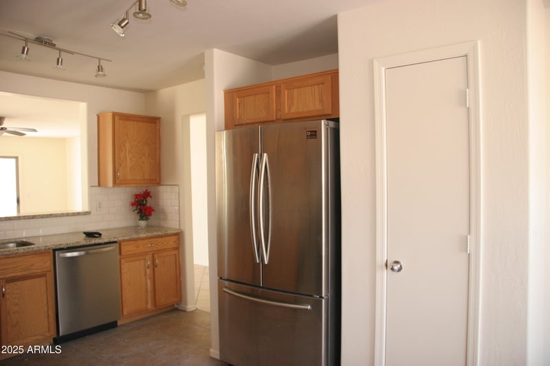 4505 Burgess Ln, Laveen, AZ 85339