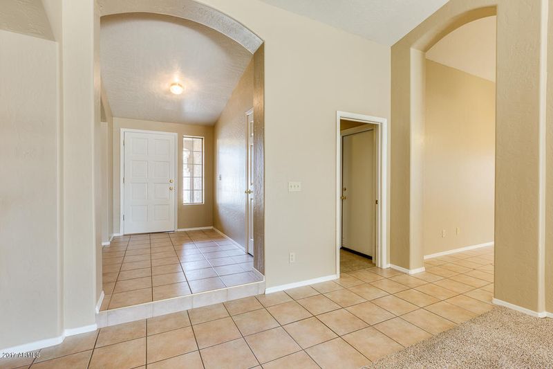 4505 E Hopi St, Phoenix, AZ 85044