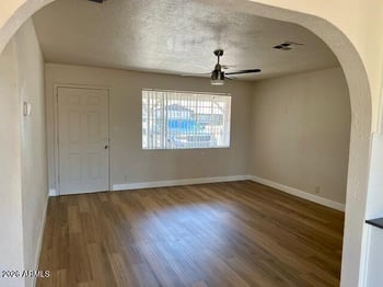 4505 Crittenden Ln, Phoenix, AZ 85031
