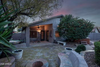 4506 Lone Cactus Dr, Phoenix, AZ 85050