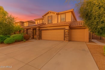4506 Maggie Dr, San Tan Valley, AZ 85144