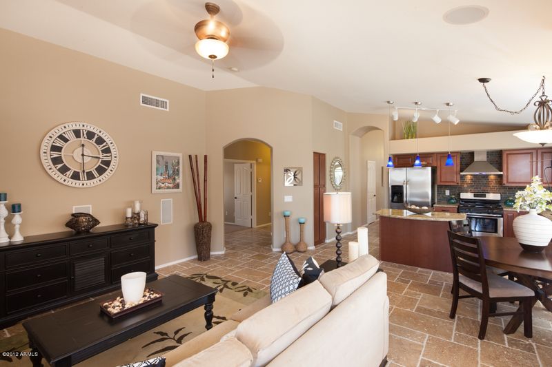 4507 E Mossman Rd, Phoenix, AZ 85050