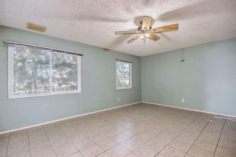 4509 S Terrace Rd, Tempe, AZ 85282