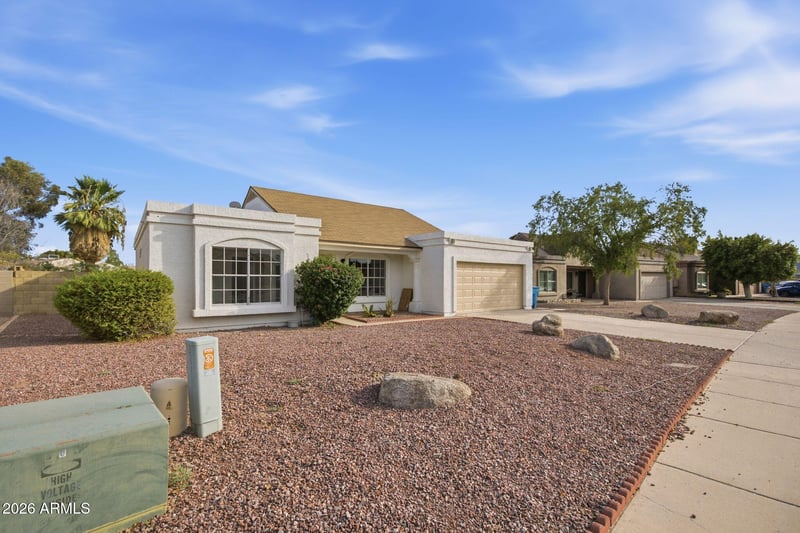 4509 W Topeka Dr, Glendale, AZ 85308