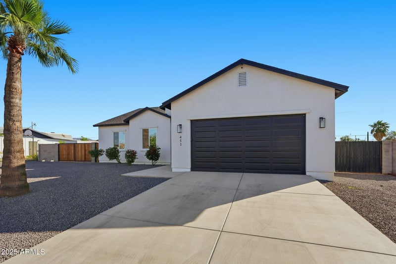 451 98th St, Mesa, AZ 85207