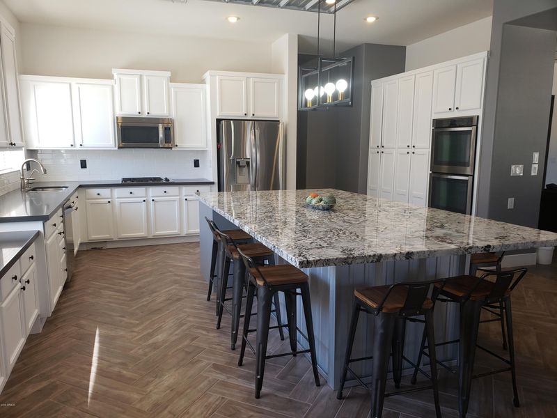 451 E Vermont Dr, Gilbert, AZ 85295