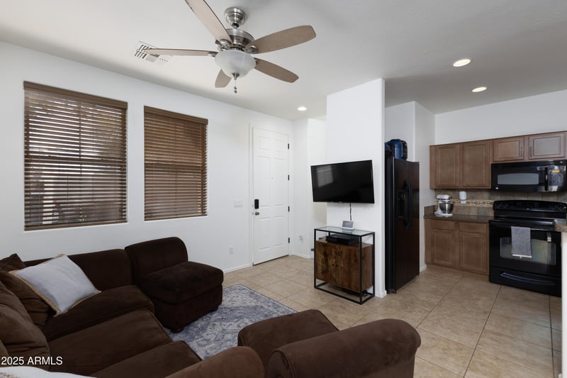 451 Hawes Rd #53, Mesa, AZ 85208