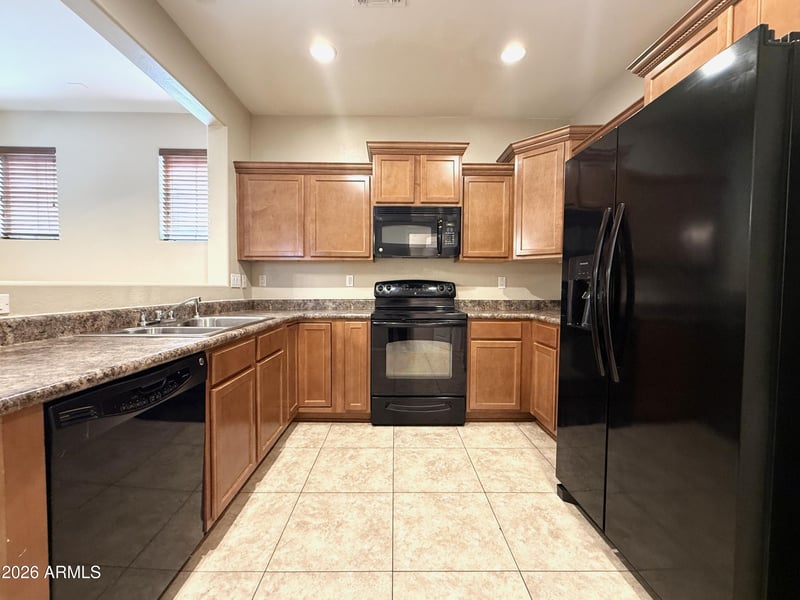 451 Hawes Rd #33, Mesa, AZ 85208