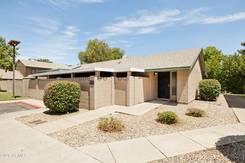 4510 Continental Dr, Glendale, AZ 85308