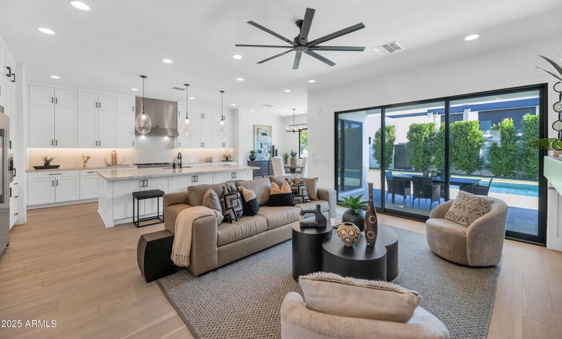 4511 N 38th Pl, Phoenix, AZ 85018