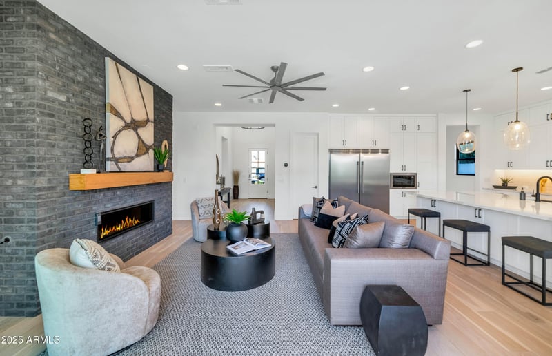 4511 N 38th Pl, Phoenix, AZ 85018