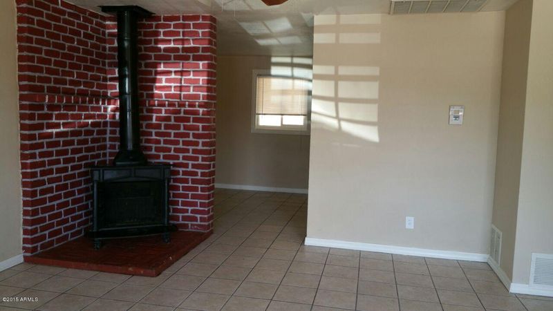 4511 N 49th Dr, Phoenix, AZ 85031