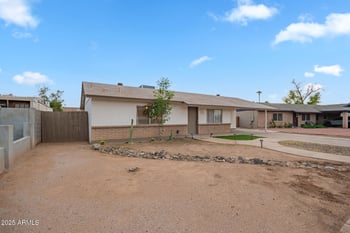 4511 Palm Ln, Phoenix, AZ 85035