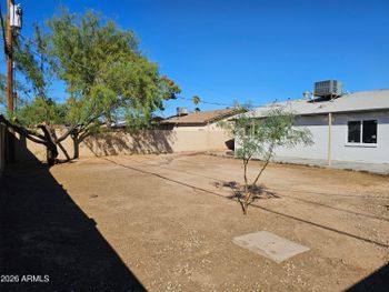 4512 N 70th Dr, Phoenix, AZ 85033