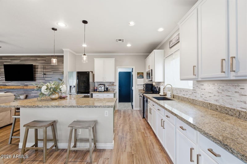 4513 Whitehall Dr, San Tan Valley, AZ 85140