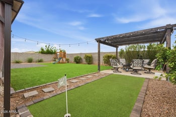 4513 Whitehall Dr, San Tan Valley, AZ 85140