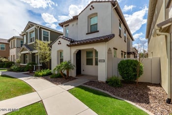 4513 Montana Dr, Chandler, AZ 85248