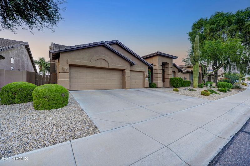 4516 E Chisum Trl, Phoenix, AZ 85050