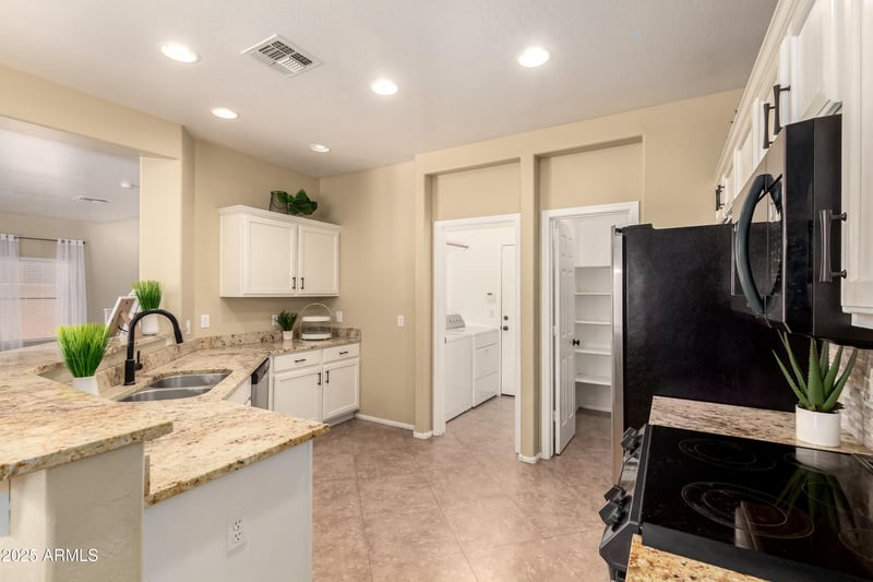 4516 Fortune Dr, Phoenix, AZ 85086