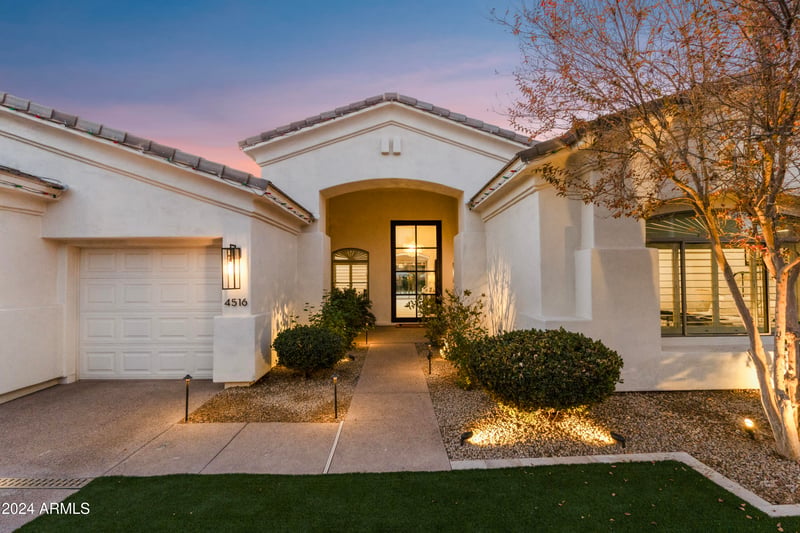 4516 S Jojoba Way, Chandler, AZ 85248