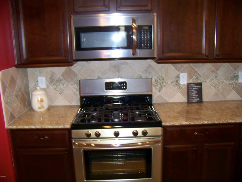 4516 W Stoneman Dr, Phoenix, AZ 85086