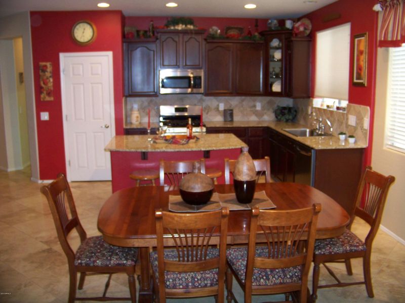 4516 W Stoneman Dr, Phoenix, AZ 85086