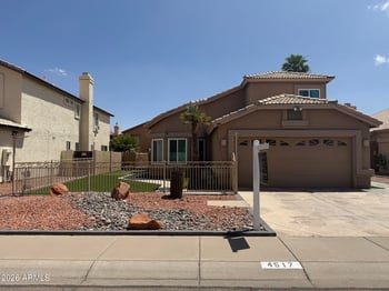 4517 Silverwood Dr, Phoenix, AZ 85048