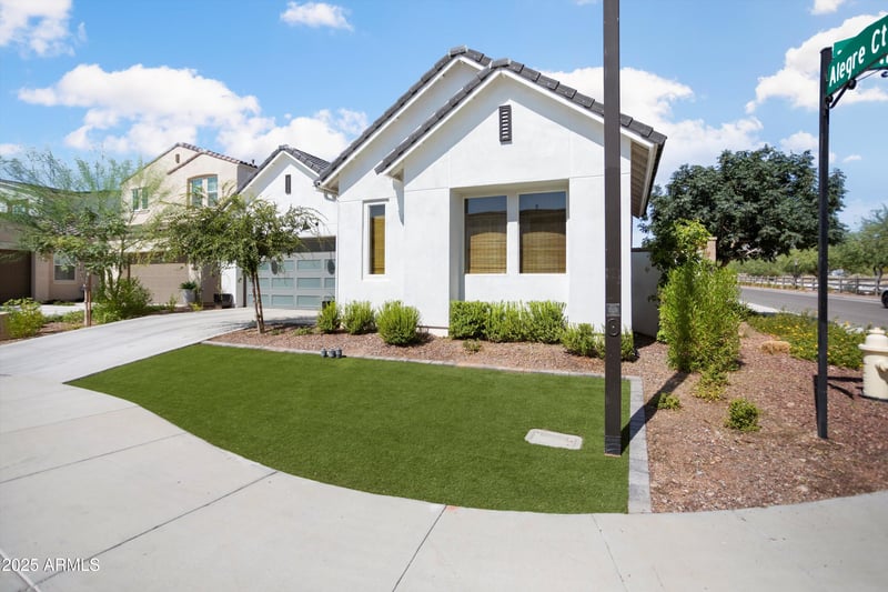 4518 197th Ln, Litchfield Park, AZ 85340