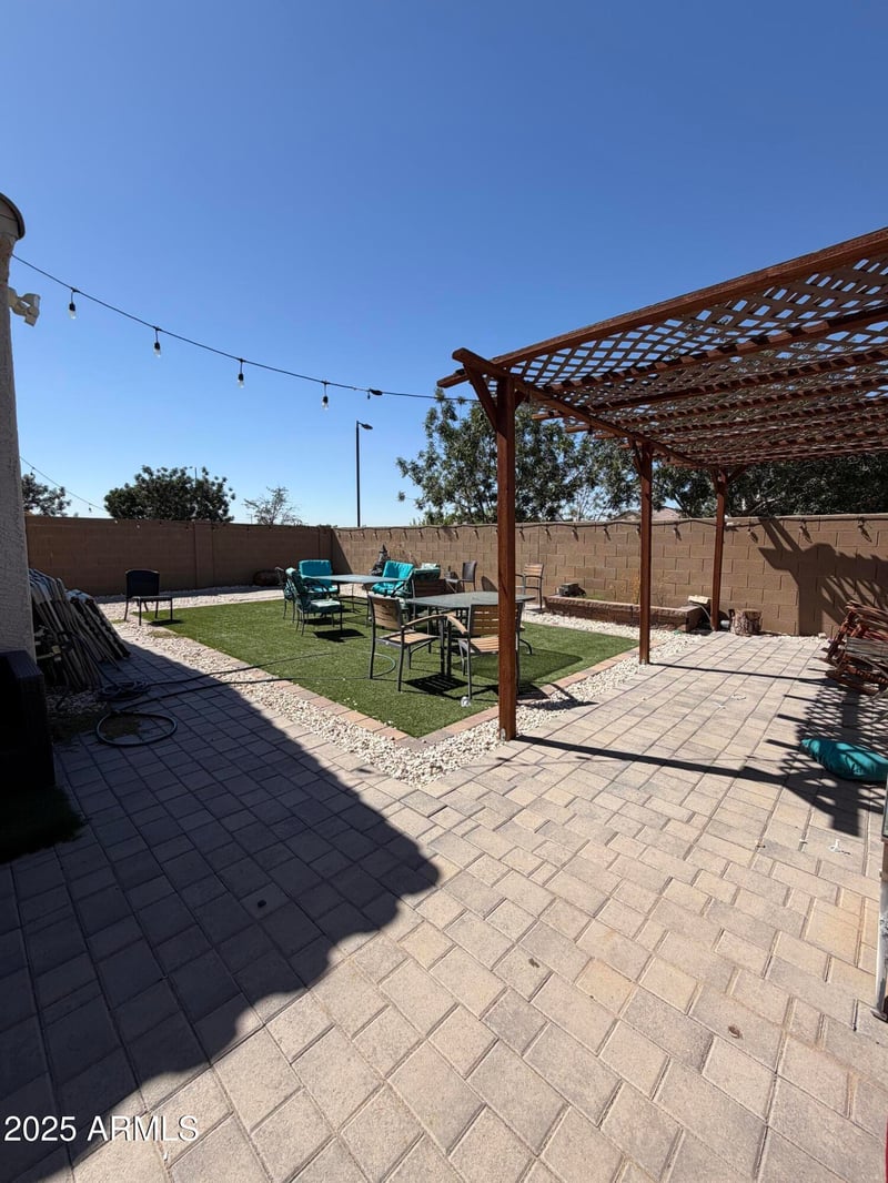4518 92nd Ln, Phoenix, AZ 85037
