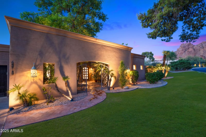 4518 E Solano Dr, Phoenix, AZ 85018