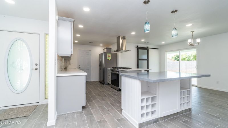 4518 S Oak St, Tempe, AZ 85282