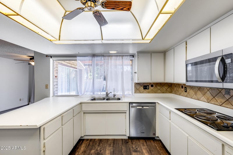 4518 Vista Ave, Glendale, AZ 85301
