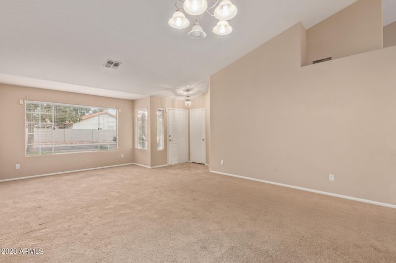 4519 E Michelle Dr, Phoenix, AZ 85032