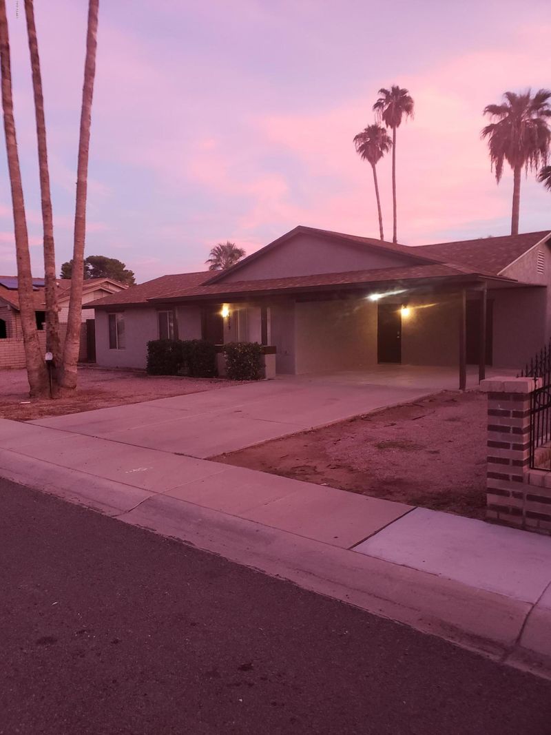 4519 E Pecan Rd, Phoenix, AZ 85040