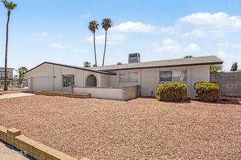 4519 Paradise Dr, Glendale, AZ 85304