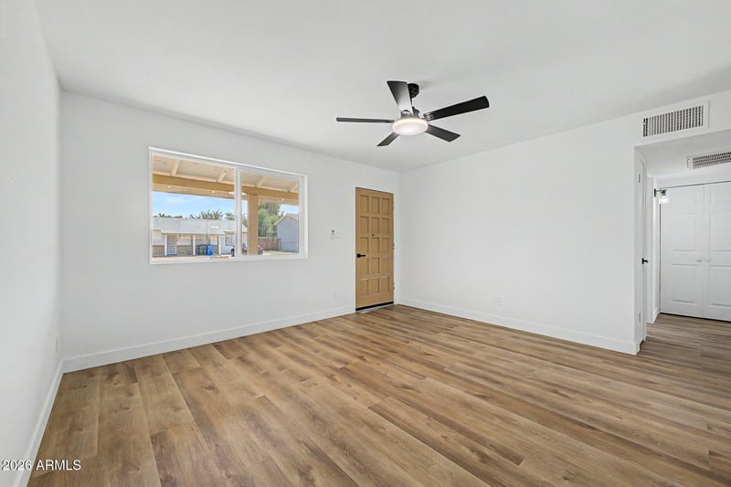 4520 E Alta Vista Rd, Phoenix, AZ 85042