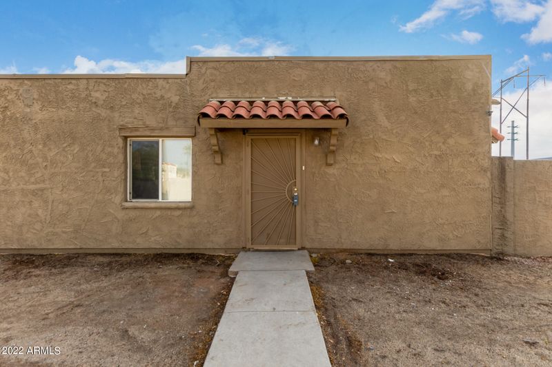 4520 E Pueblo Ave, Phoenix, AZ 85040