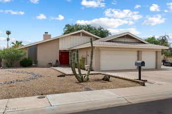 4521 Bryce Ln, Glendale, AZ 85301