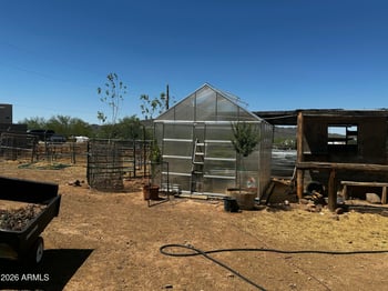 45215 N 10th St #'-', New River, AZ 85087
