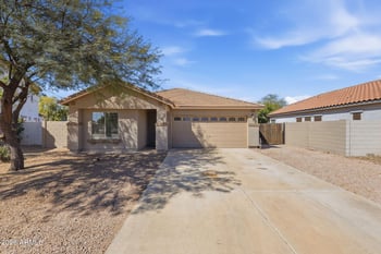 4522 Alamo St, San Tan Valley, AZ 85140