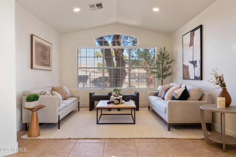 4523 Bighorn Ave, Phoenix, AZ 85044