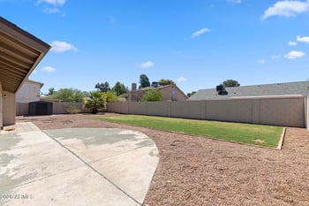 4523 Wagoner Rd, Glendale, AZ 85308