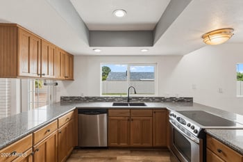 4523 W Wagoner Rd, Glendale, AZ 85308