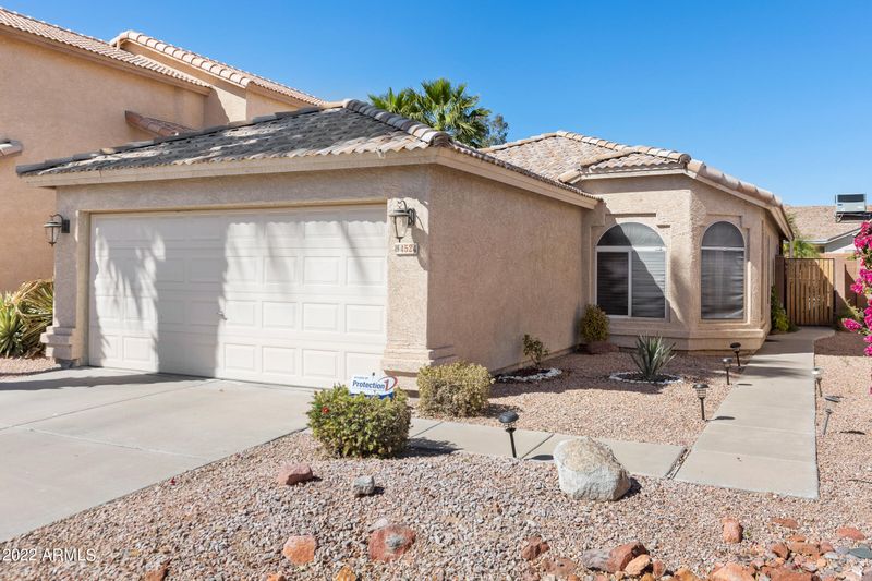 4524 E Glenhaven Dr, Phoenix, AZ 85048