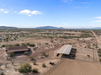 45243 J 1 Ranch Rd, Wickenburg, AZ 85390
